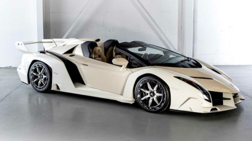 Lamborghini Veneno Roadster: 8.3 million dollars